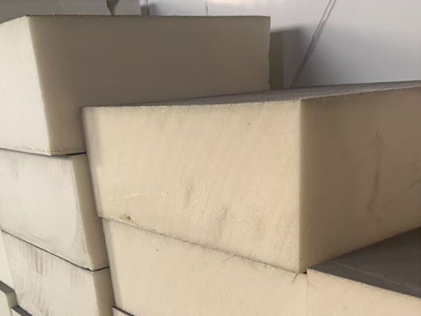 聚氨酯保温板
